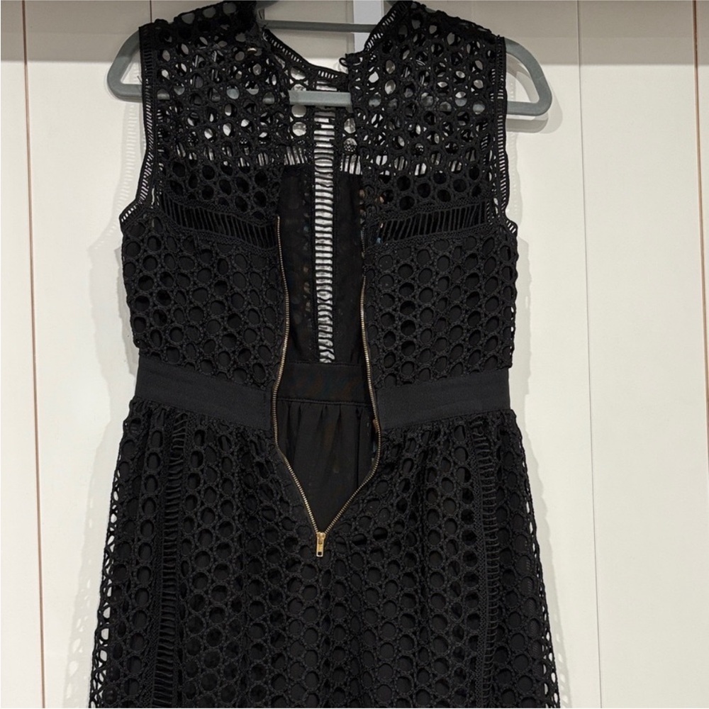 Chic Black Lace Midi Dress - Picture 3 of 3